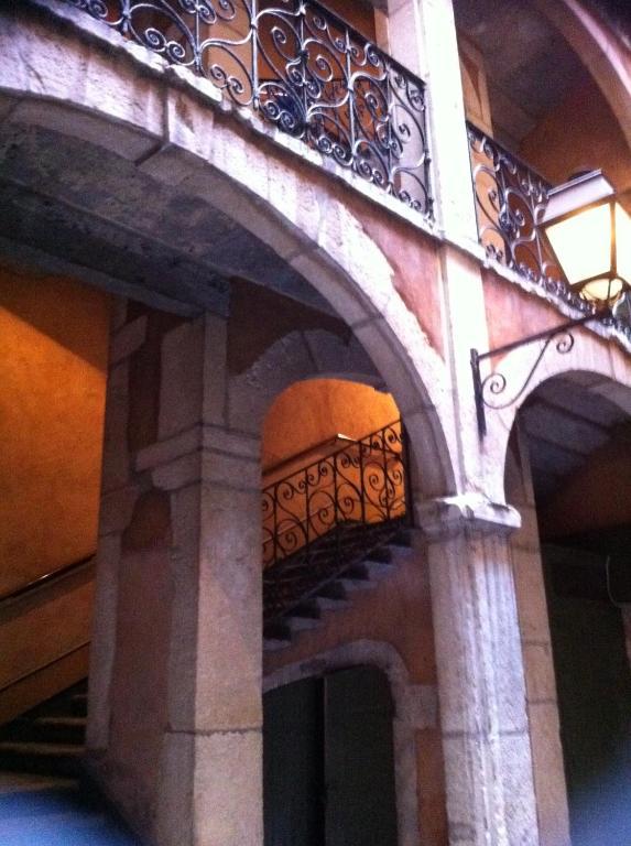 Loge Des 3 Maries Apartman Lyon Kültér fotó